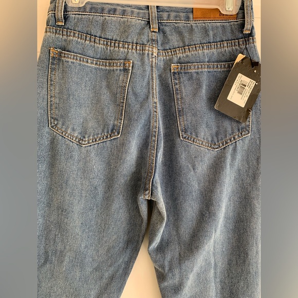 Nasty Gal Denim Debbie Pull On High Waisted Tapered Mom Jeans 26 Light Blue Wash - Picture 5 of 12